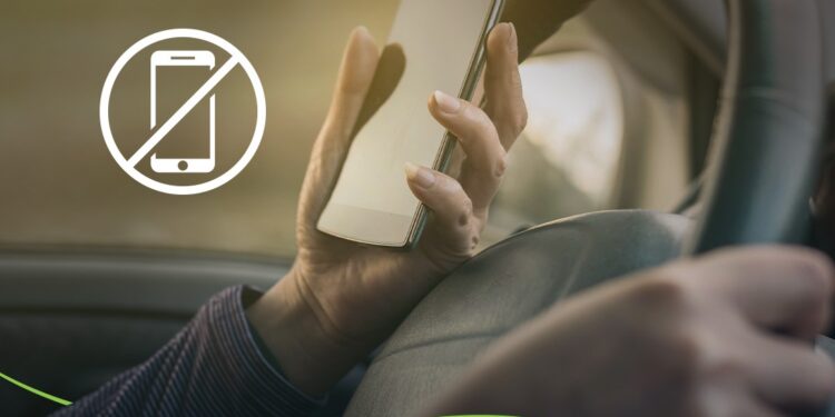 Concessionária Tamoios participa de campanha da ABCR de conscientização sobre o Uso do Celular ao Volante