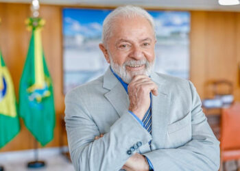 Cirurgia no quadril de Lula foi bem-sucedida, afirmam médicos  