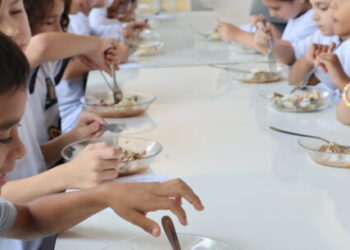 Escola campeã do Projeto Chef Caraguá será conhecida dia 25 de novembro