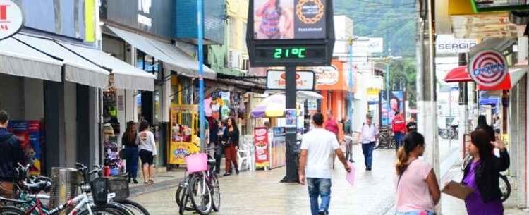 Caraguatatuba registra saldo positivo de 156 vagas em outubro e setor de comércios alavanca geração de empregos