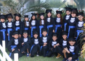 Instituto Educacional e Cultura Paideia de Caraguá apresenta o musical “EnCanta: A Magia Sempre Retorna” no Teatro Mário Covas no próximo dia 06/12