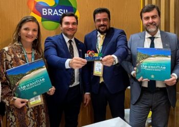 Prefeitura divulga destino São Sebastião em feiras no Brasil e no exterior