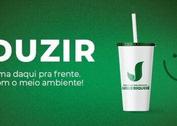 Prefeitura de Caraguatatuba lança copos personalizados com logomarca do Parque Juqueriquerê