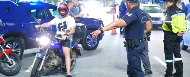 Ao completar um ano, GCM de Caraguatatuba comemora com índices de criminalidade em queda