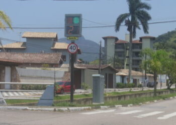 Radar instalado na Avenida Brasil, em Caraguatatuba, passa a operar nesta terça-feira