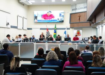 Projeto de lei que divulga escala de plantões nas UBSs é aprovado na Câmara Municipal