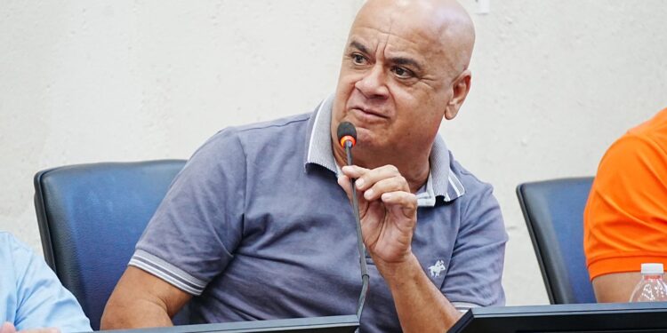 Vereador Celso Pereira apresenta 10 emendas a Lei Orgânica Municipal para melhorias na região Norte da cidade