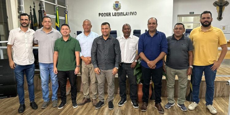 Vereadores participam de 3º encontro da Frente Parlamentar do Litoral Norte