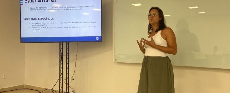 Psicóloga da Prefeitura de Caraguatatuba é convidada a palestrar em Seminário da FIOCRUZ