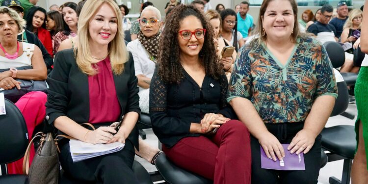 Secretária do Estado, Sonaira Fernandes apresenta protocolo ‘Não Se Cale’ em Bertioga