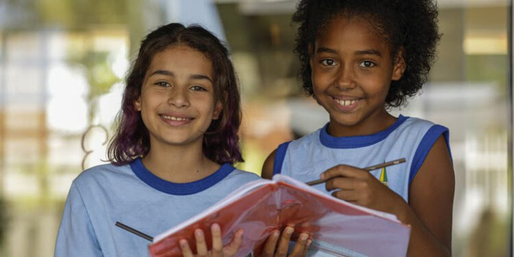 São Paulo tem 180.249 matrículas garantidas no programa federal Escola em Tempo Integral