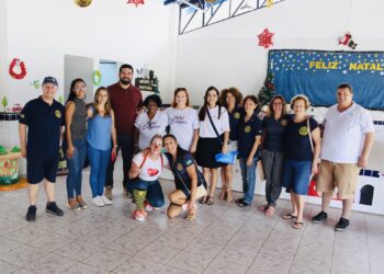 Serramar Shopping e Rotary Club de Caraguatatuba Poiares proporcionam Natal inesquecível para 300 crianças da cidade