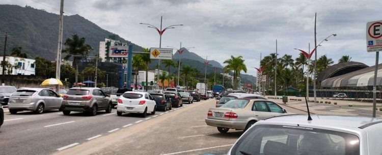 Por segurança, Prefeitura de Caraguatatuba fecha estacionamentos e vias nas orlas do Centro e Martim de Sá para o Réveillon