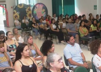 Dezembro Vermelho: Caraguatatuba inicia campanha e realiza teste rápido de HIV/Sífilis neste sábado na Praça do Caiçara