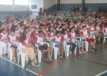 Proerd forma mais 120 alunos da rede municipal de Caraguatatuba