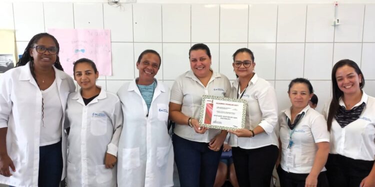 UBS José Maurício Borges realiza mais de 200 testes rápidos em dezembro e recebe prêmio da UAMI