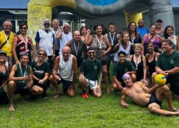 Mais de 80 pessoas participaram do 1º Festival Misto de Biribol da Terceira Idade de Caraguatatuba