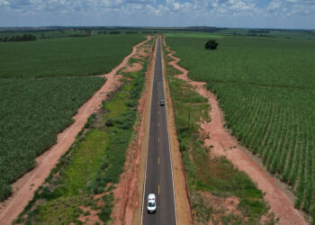 DER entrega mais 223,1 quilômetros de obras viárias em novembro