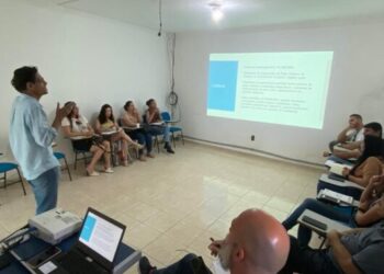 Prefeitura de Caraguatatuba discute investimentos em saneamento básico