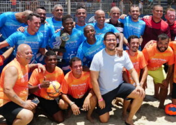 Beach Tennis e futebol movimentam mais de mil pessoas na Arena Verão em Caraguatatuba