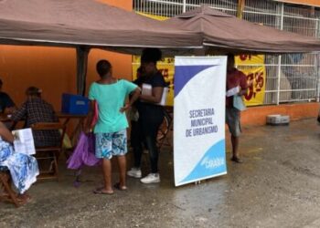 Prefeitura de Caraguatatuba emite guias de emplacamento para garantir acesso à água no bairro Pegorelli