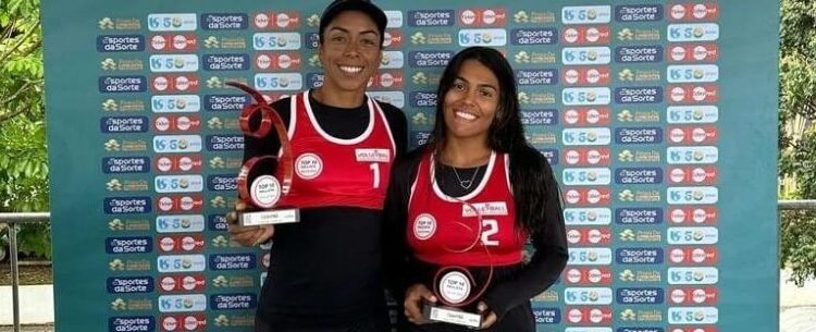 Dupla de Caraguatatuba conquista título no Top Paulista feminino de vôlei de praia
