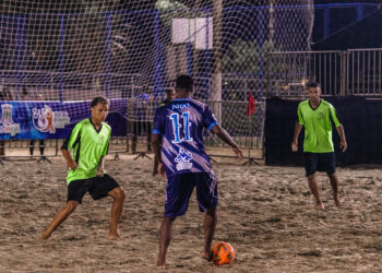 Beach soccer abre Copa Agita Bertioga de Verão com 61 times
