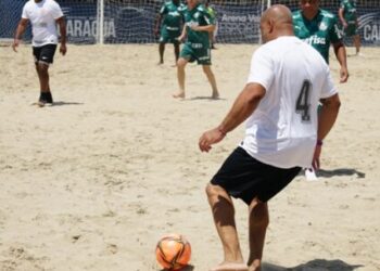 Corinthians goleia Palmeiras por 6 a 2 no Derby Paulista em Caraguatatuba