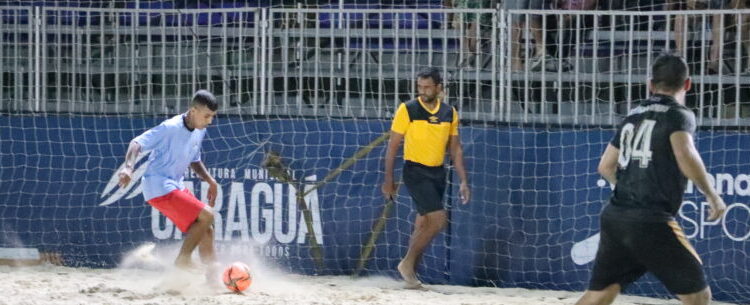 Campeonato Municipal de Beach Soccer entra nas quartas de final