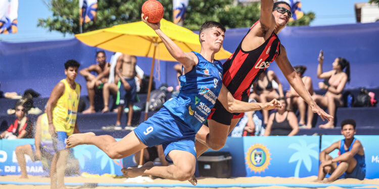 Bertioga recebe a última etapa do Circuito Brasileiro de handebol de praia