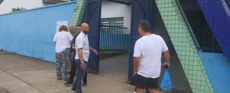 Primeiro dia de provas da FGV do concurso da Prefeitura de Caraguatatuba ocorre sem problemas