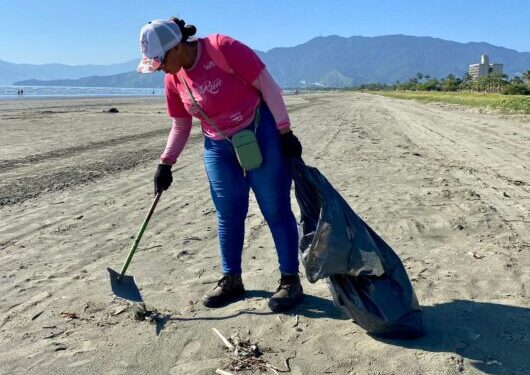 Prefeitura de Caraguatatuba mantém força-tarefa de limpeza de praias de Norte a Sul da cidade