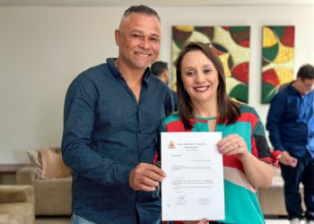 Deputada Federal Renata Abreu será homenageada pela Câmara Municipal   