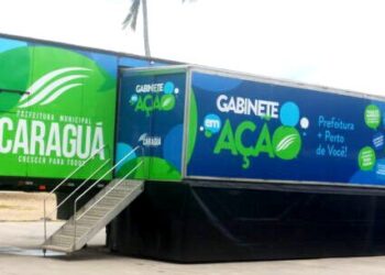 Prefeitura disponibiliza carreta para munícipes tirarem dúvidas sobre atualização cadastral e IPTU