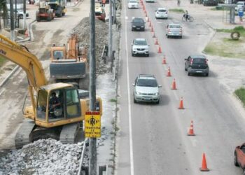 Prefeitura reforça pedido ao DER para que obras da SP-55 sejam agilizadas com trabalho noturno