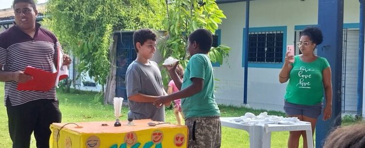 CRAS Barranco Alto e Casa Beija Flor promovem atividade com foco no Carnaval sem drogas