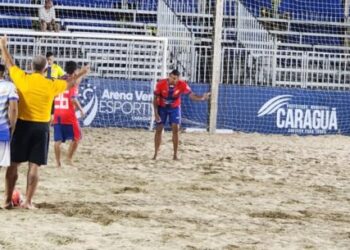 Grande final do Campeonato de Beach Soccer será nesta quinta e sexta