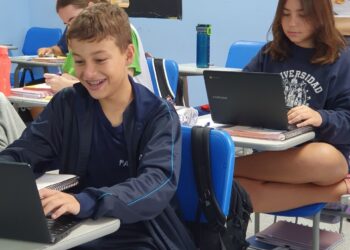 Referência em Educação no Litoral Norte, Instituto Educacional e Cultural Paideia oferece aulas de robótica para ensino fundamental I e II