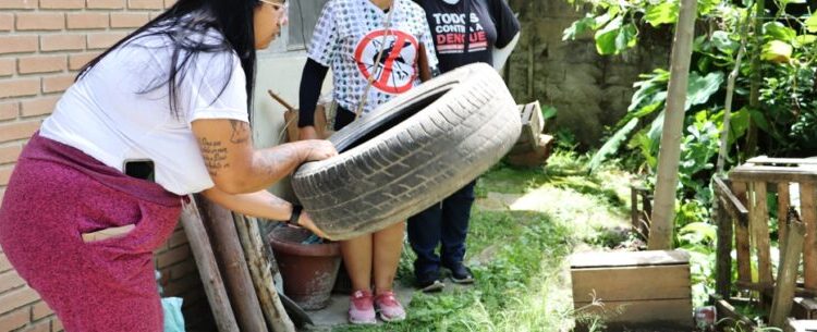 Disque Dengue atende 150 denúncias de focos do mosquito e Prefeitura reforça fiscalização com drones