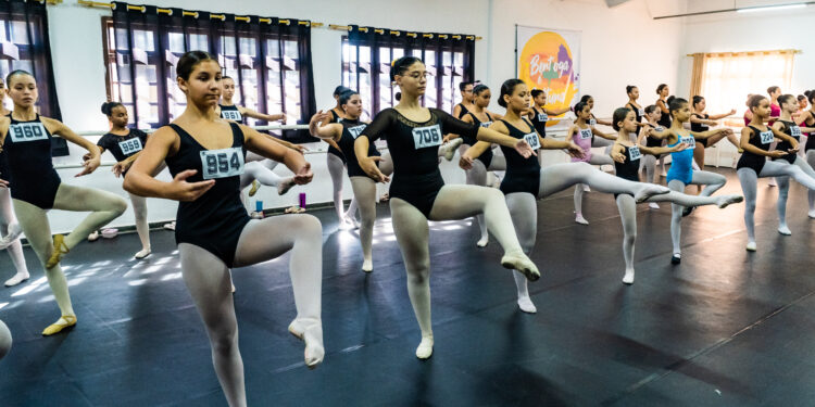 Inscrições abertas: Bertioga recebe seletiva para bolsas na Escola Teatro Bolshoi Brasil