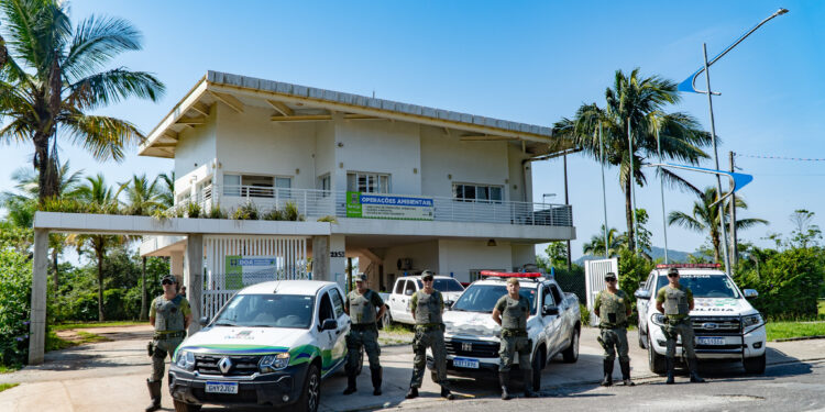 Fiscalização do DOA de Bertioga resulta em apreensões, autuações e resgate de animais