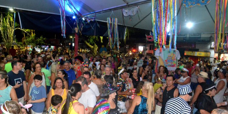 24º Carnaval de Antigamente foi sucesso com público de todas idades    