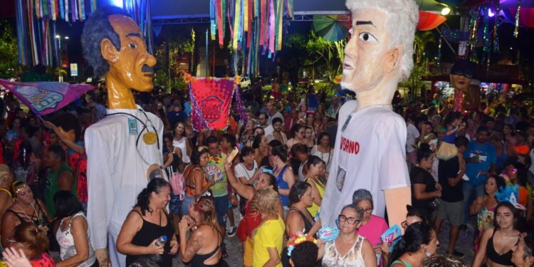 Com marchinha, confete e serpentina, Carnaval de Antigamente começa na sexta