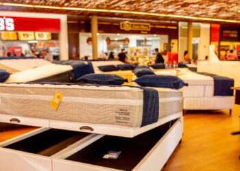 Feirão de colchões da Sleep House movimenta Serramar Shopping com ofertas e descontos especiais