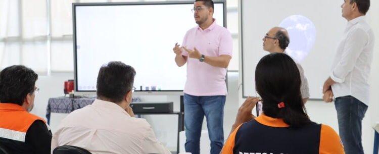 Técnicos das Prefeituras do LN recebem treinamento sobre Sistema de Monitoramento e Alertas por Satélite