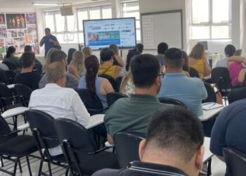Servidores da Prefeitura de Caraguatatuba participam de reunião com foco na Nova Lei de Licitações e Contratos