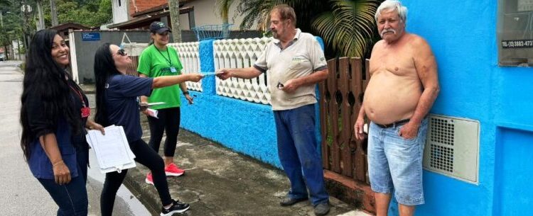Mutirão contra dengue mobiliza 300 pessoas e visita mais de 3 mil imóveis no Massaguaçu