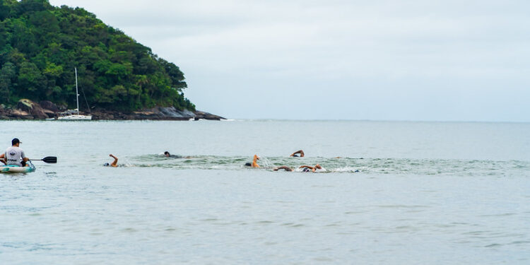 Natação em Águas Abertas desafia esportistas  em Bertioga neste domingo (10)