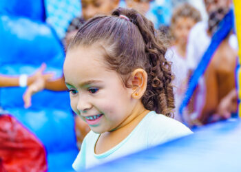 Ruas e Praças de Lazer leva diversão para bairros de Bertioga