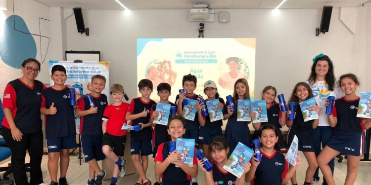 Sabesp realiza mais de 300 ações para celebrar Dia Mundial da Água e Litoral Norte terá ciclo de Palestras e visitas nas ETAs